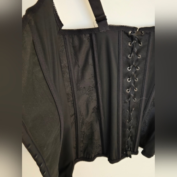 Intimate Attitudes vinatge black floral tie back front hopk corset | size 40 - Picture 4 of 9